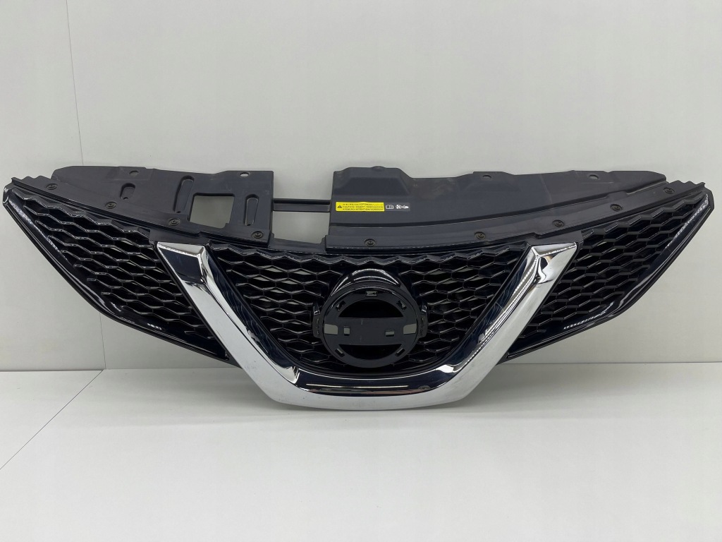 фото №1, Nissan qashqai j11 решётка радиатора решётка радиатора бампера перед 5580u100