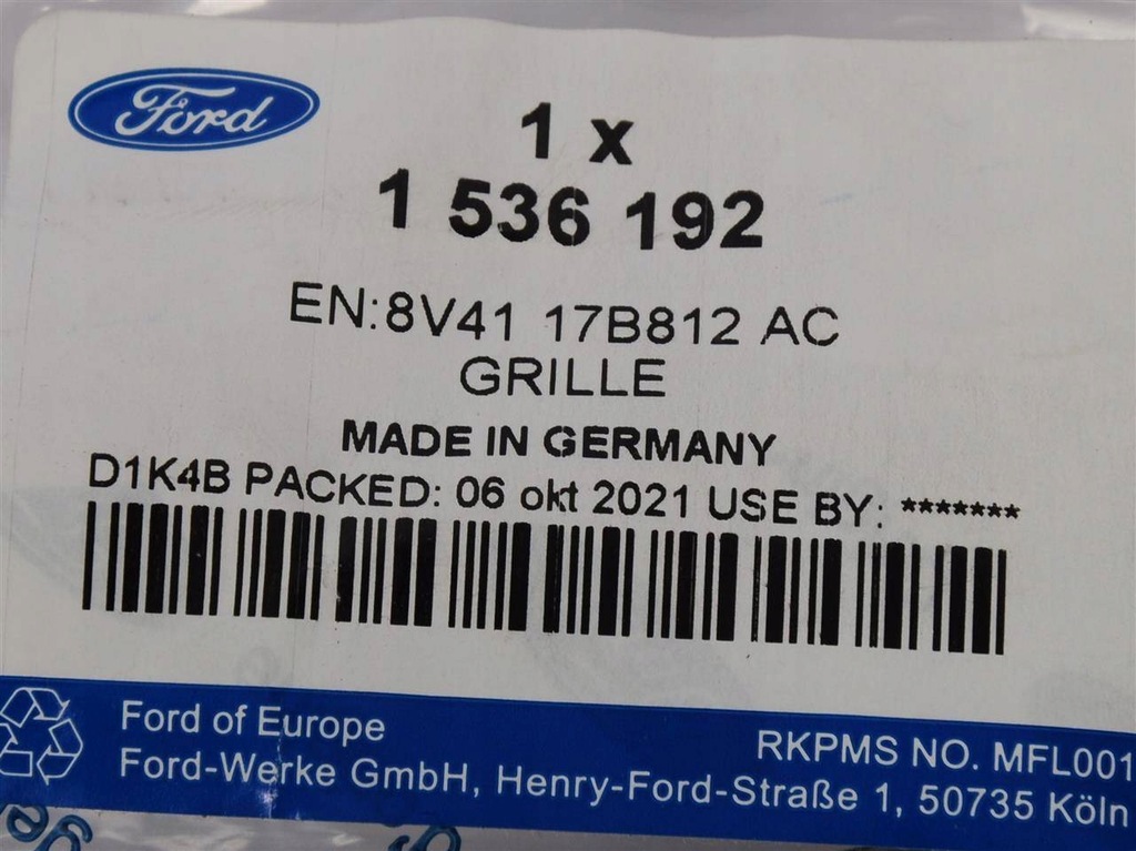 фото №11, Молдинг вертикальная бампера перед правая kuga mk1 08- _ 1536192 _ 8v41-17b812-ac