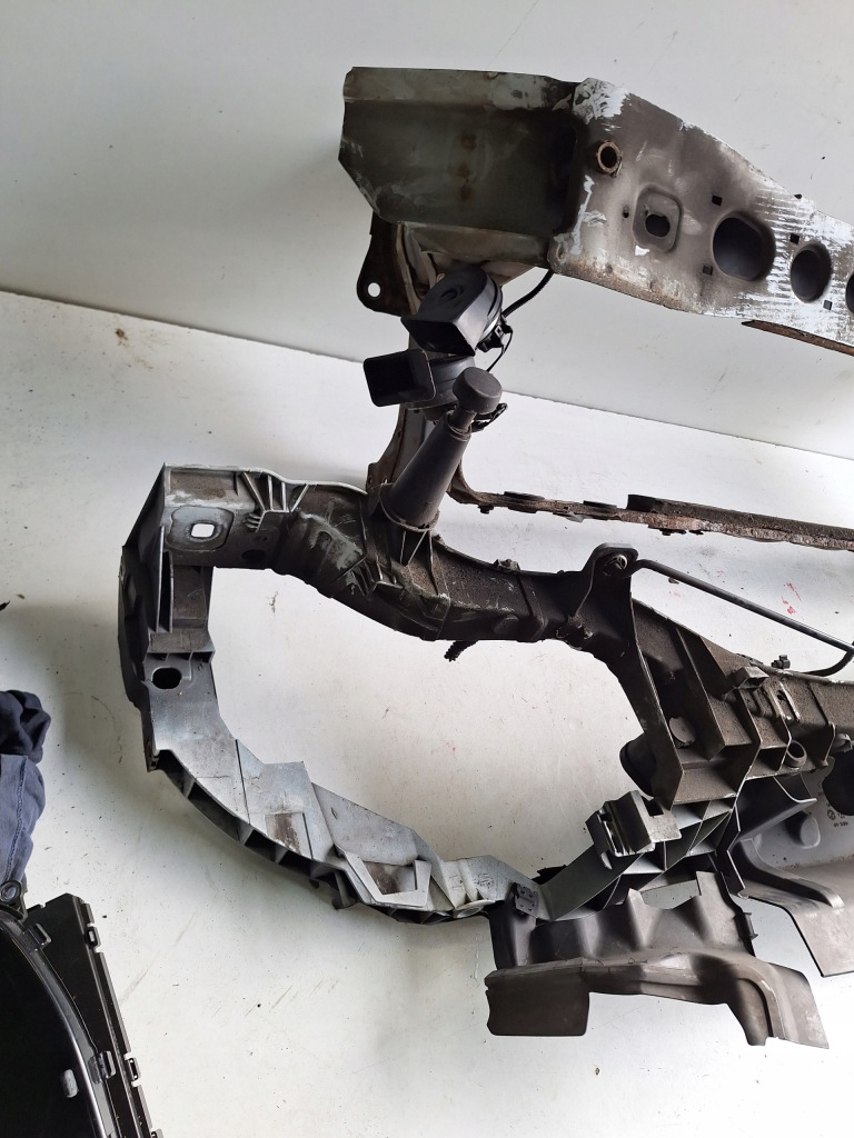 фото №7, Ford transit connect mk2 13-17 pas передній