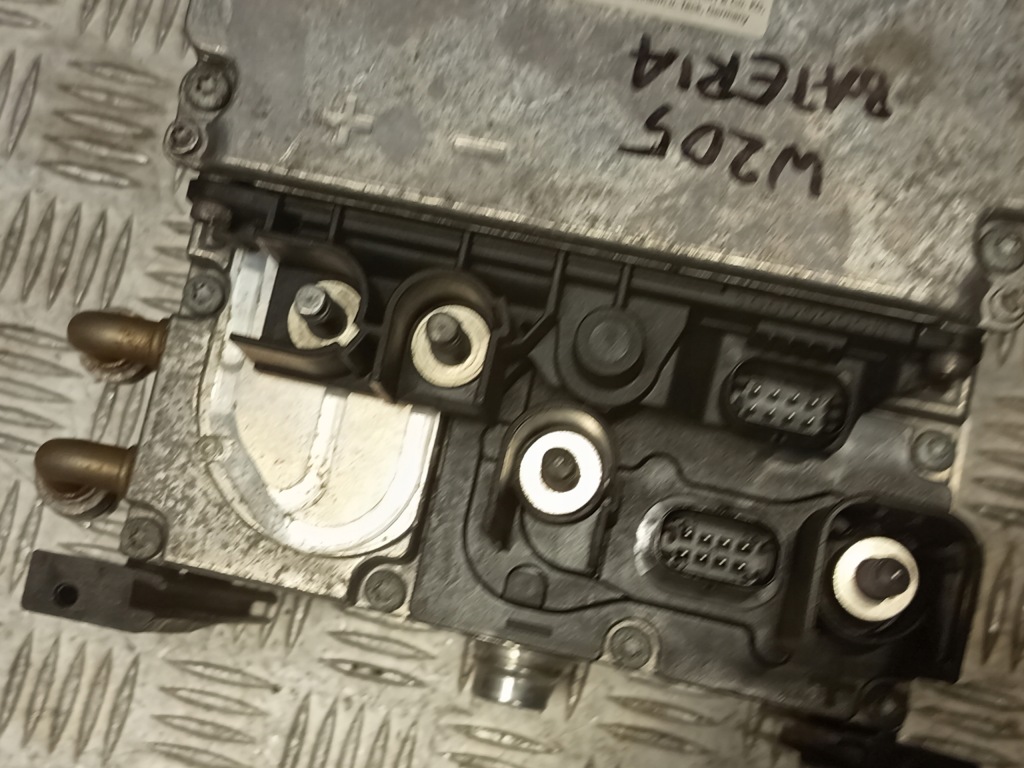 Mercedes оригинальный номер a0009823513 c w205 аккумулятор аккумулятор гибрид Доставка