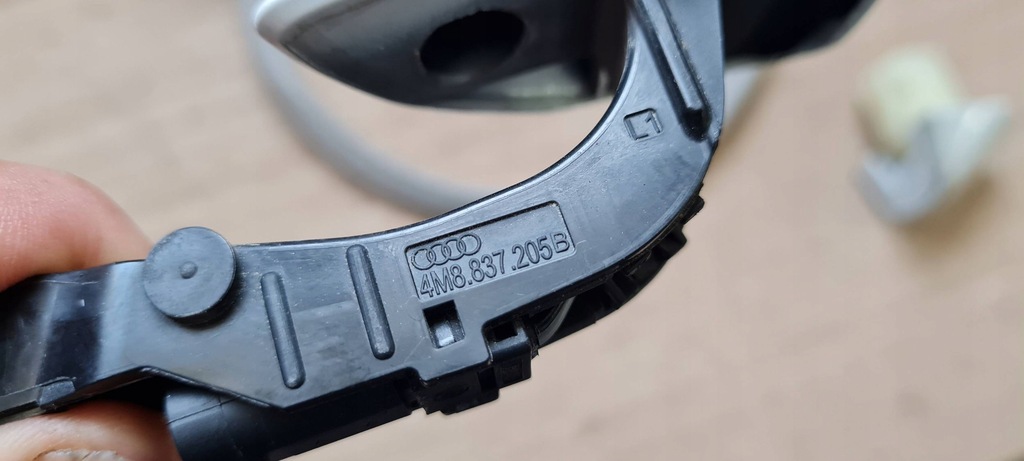 фото №12, Sq8 4m rsq8 q8 ручка двері ліва pod keyless задня каркас ls9r 4m8837205b