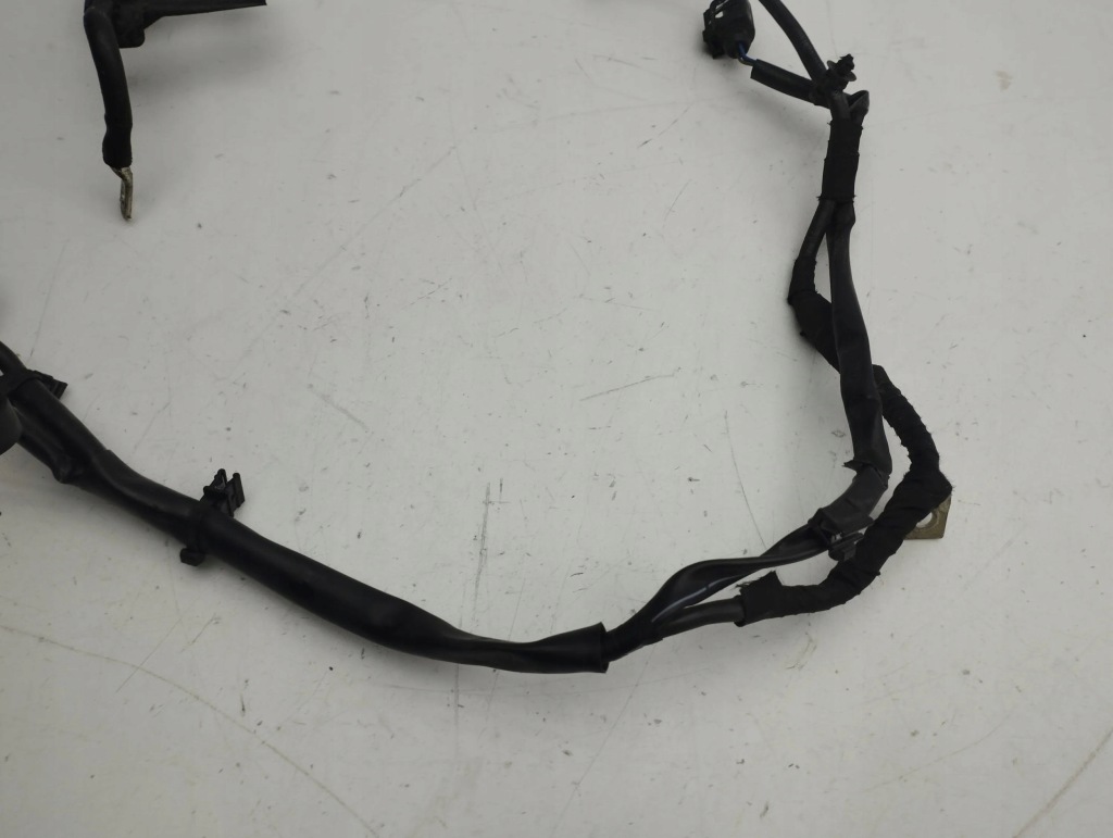 фото №8, Audi a1 2019 шланг стартер 2q0971349ll