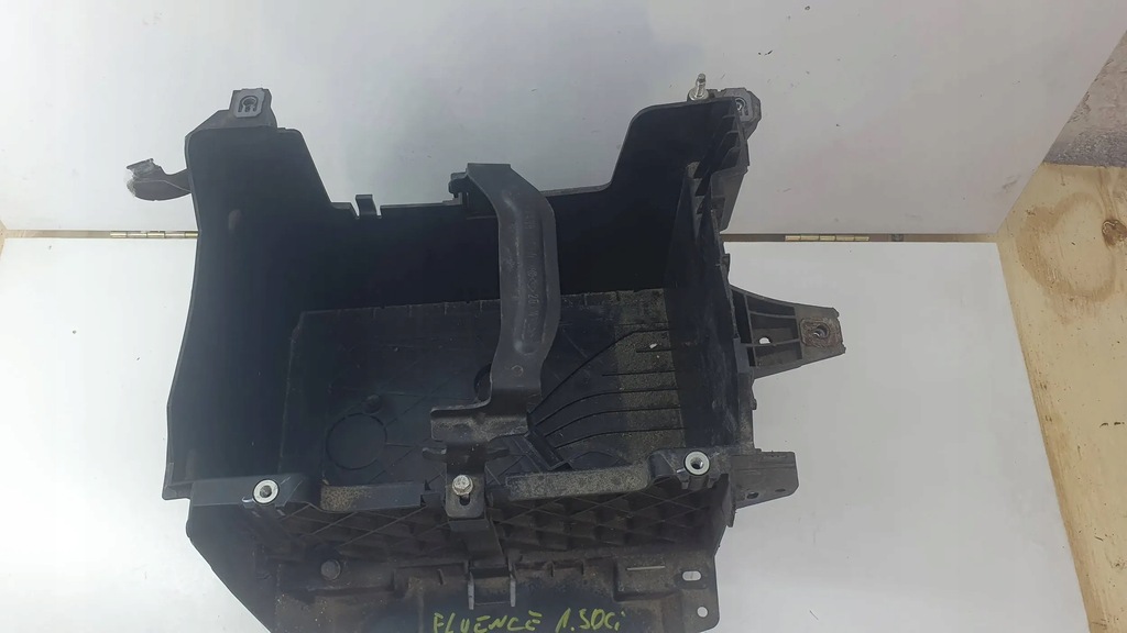 фото №8, Renault fluence 1.5 dci корпус аккумулятор основание