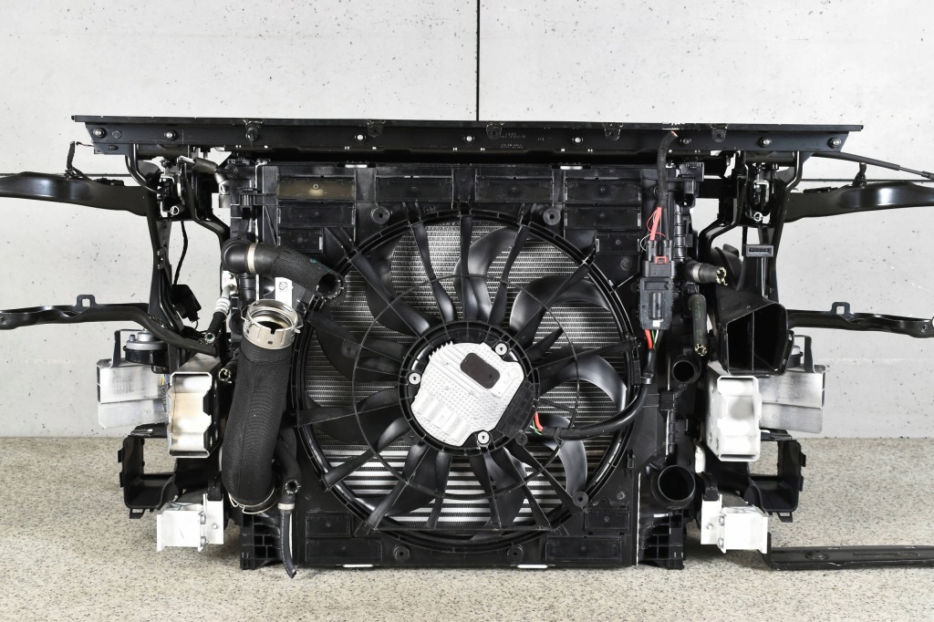 фото №5, Bmw x7 g07 lci lift усилитель передний pas передний радиатор дизель acc