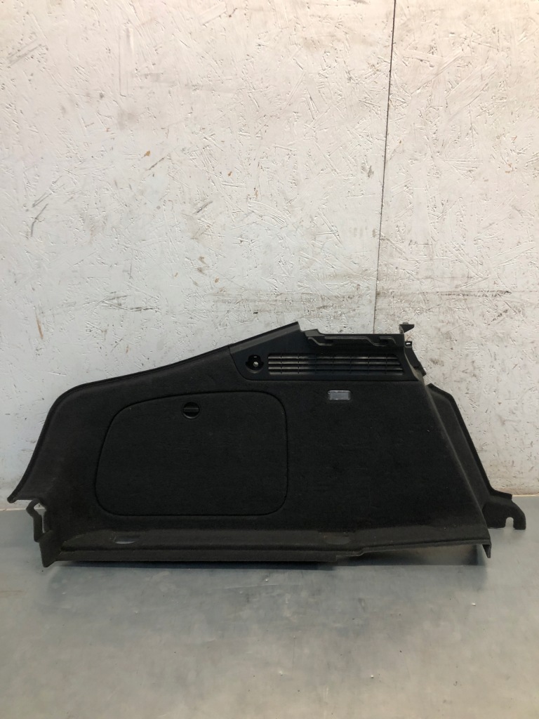 фото №1, Обшивка багажника левый задняя a5 sportback 8t8863879m