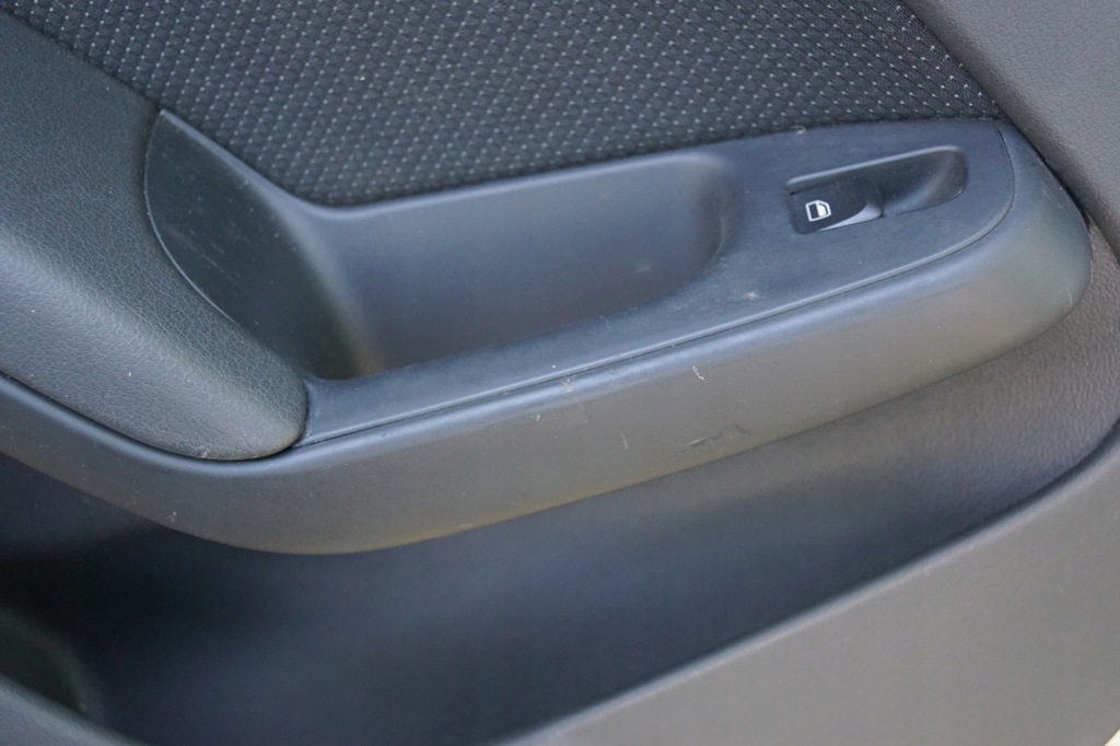 фото №9, Обшивка дверь левый задняя audi a4 b8 s-line