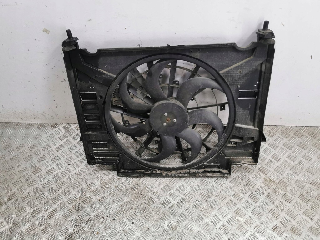 фото №1, Jaguar f-pace 2017 вентилятор радіатора