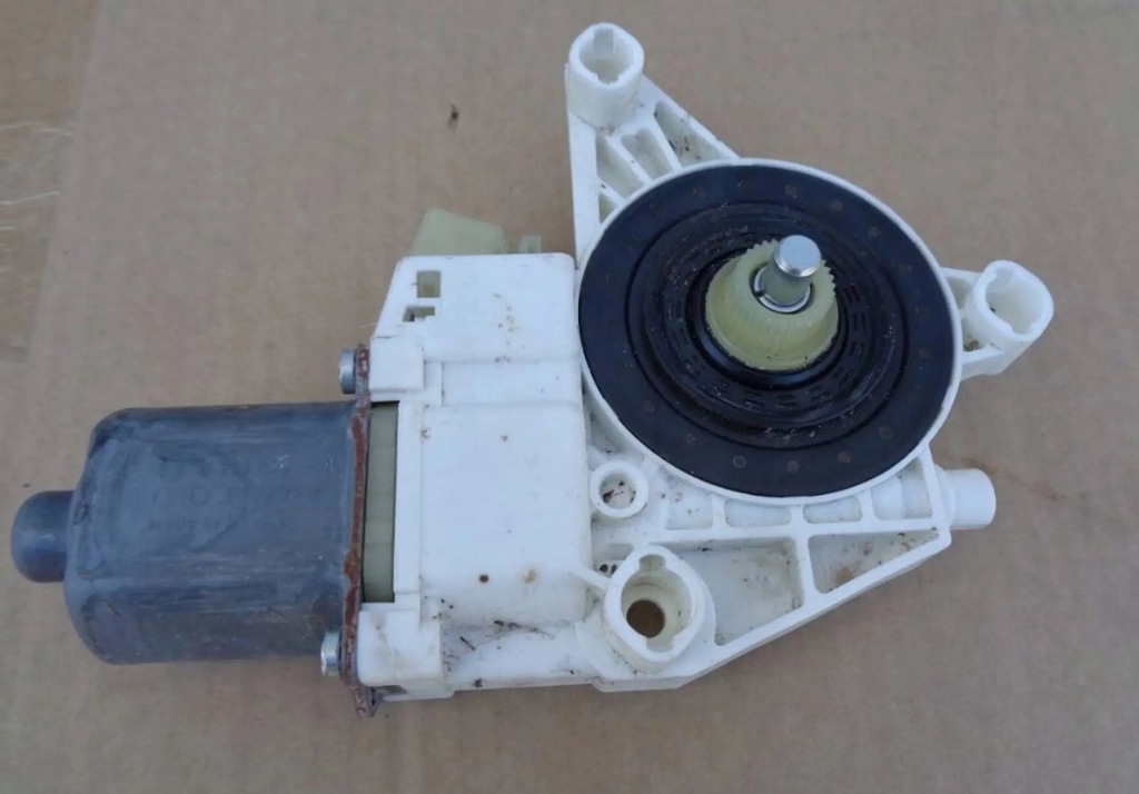 фото №1, Mercedes w164 подъемник стекло