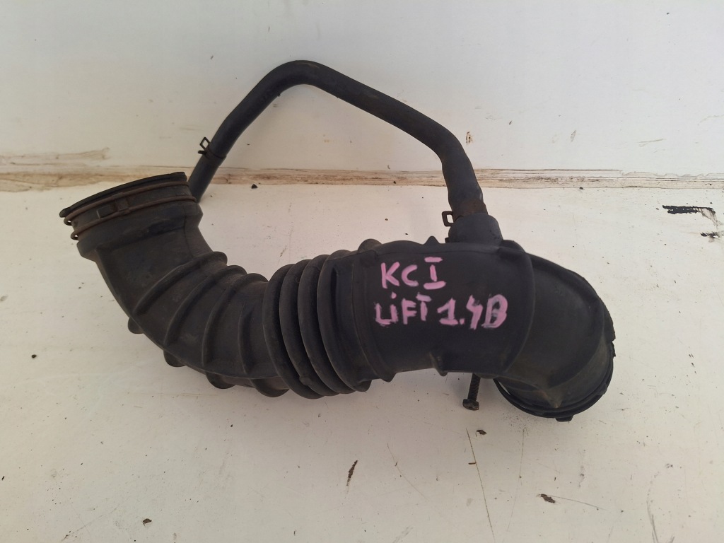 фото №1, Труба kia ceed i lift 1.4 16v 28138-2h050