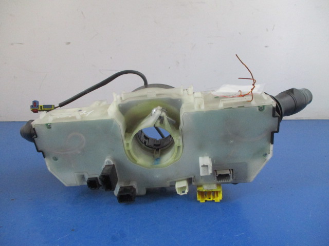 фото №6, Laguna iii kombi переключатель переключатели 255520014r