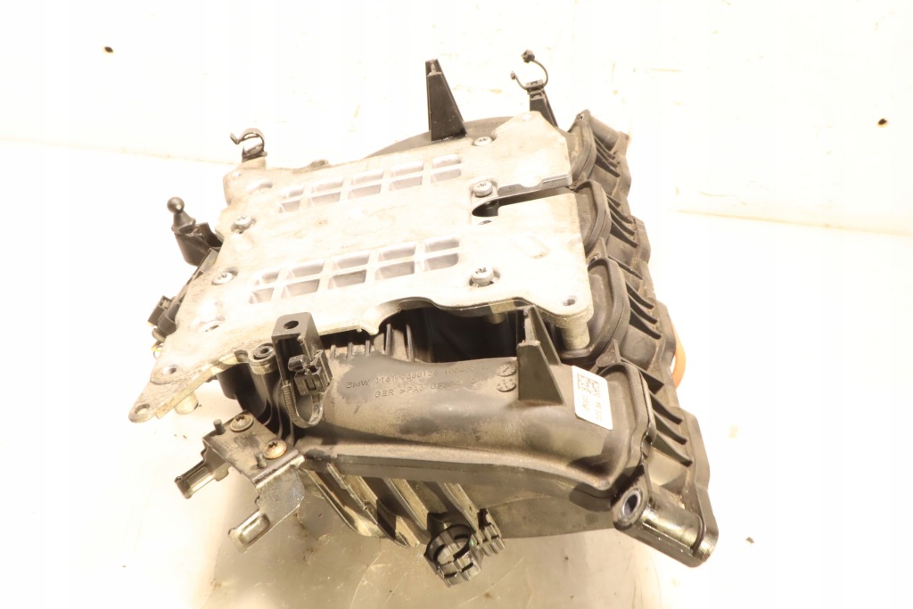 Колектор впускний  bmw 3 328i f30 2.0 7588126 Недорого