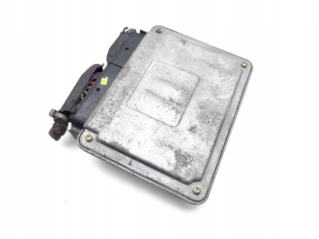 Vw golf блок керування / модуль ecu 1.9 tdi дизель 66kw 90 hp 036906034cn 2003 Оригінал