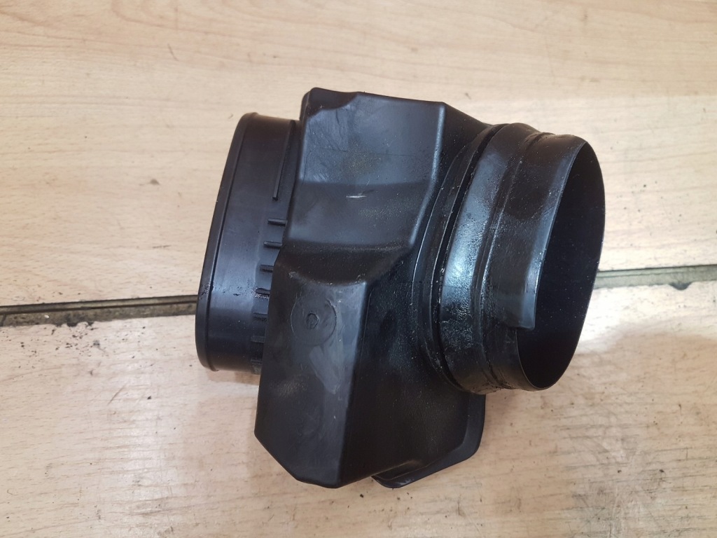 фото №2, Шланг труба повітрозабірник повітря mercedes w213 2.0 cdi