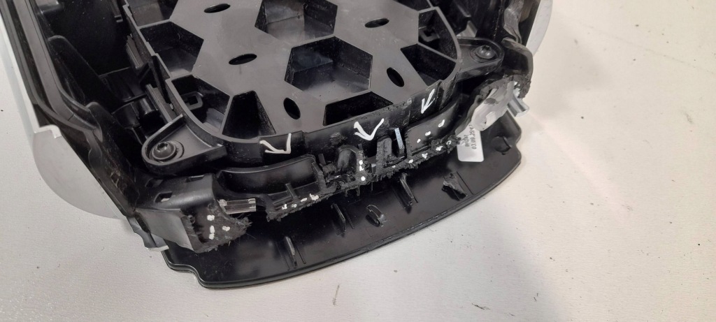Mercedes-benz gla h247 полка консоли центральной a2479006019 t39 с Разборки