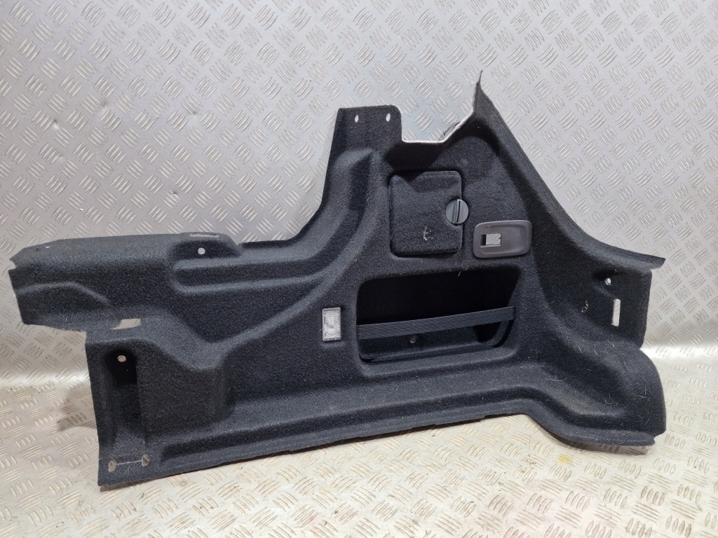 фото №1, Правый задний обшивка багажника opel cascada