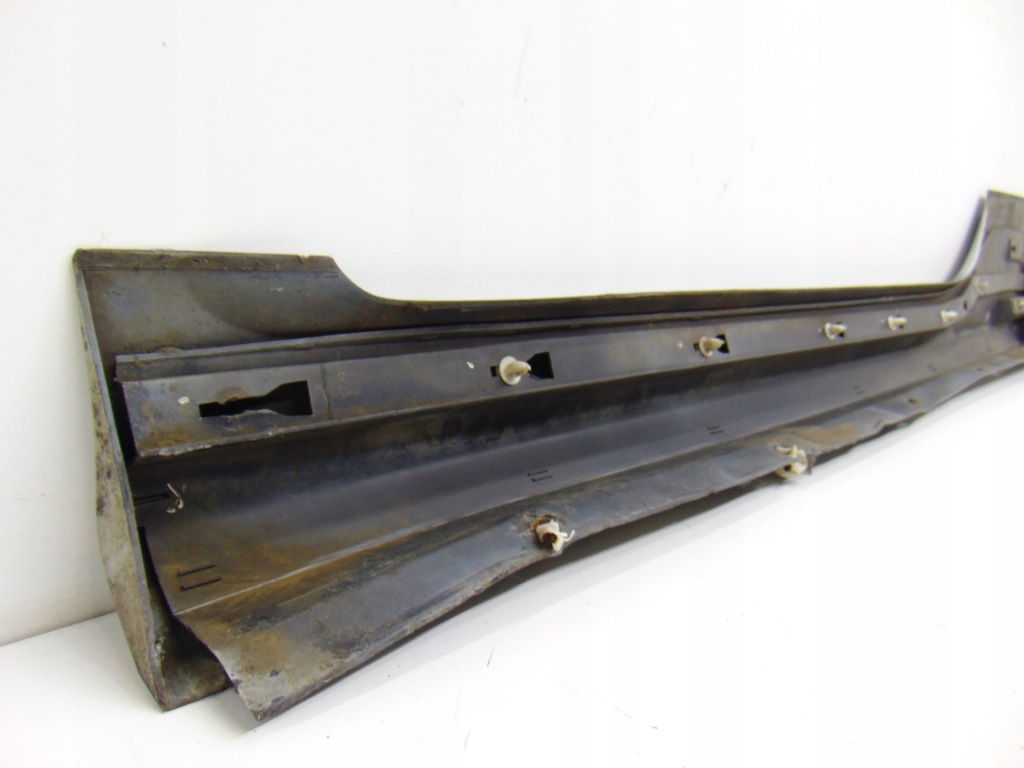 Порог молдинг порог накладка накладка правая fiat 500 abarth 735465478 Оригинал