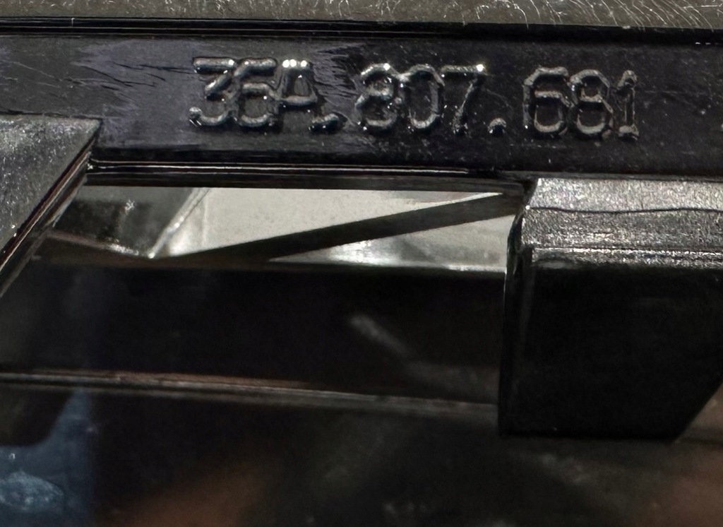 фото №6, Bentley bentayga боковой решётка радиатора lh 36a807893, 36a807681