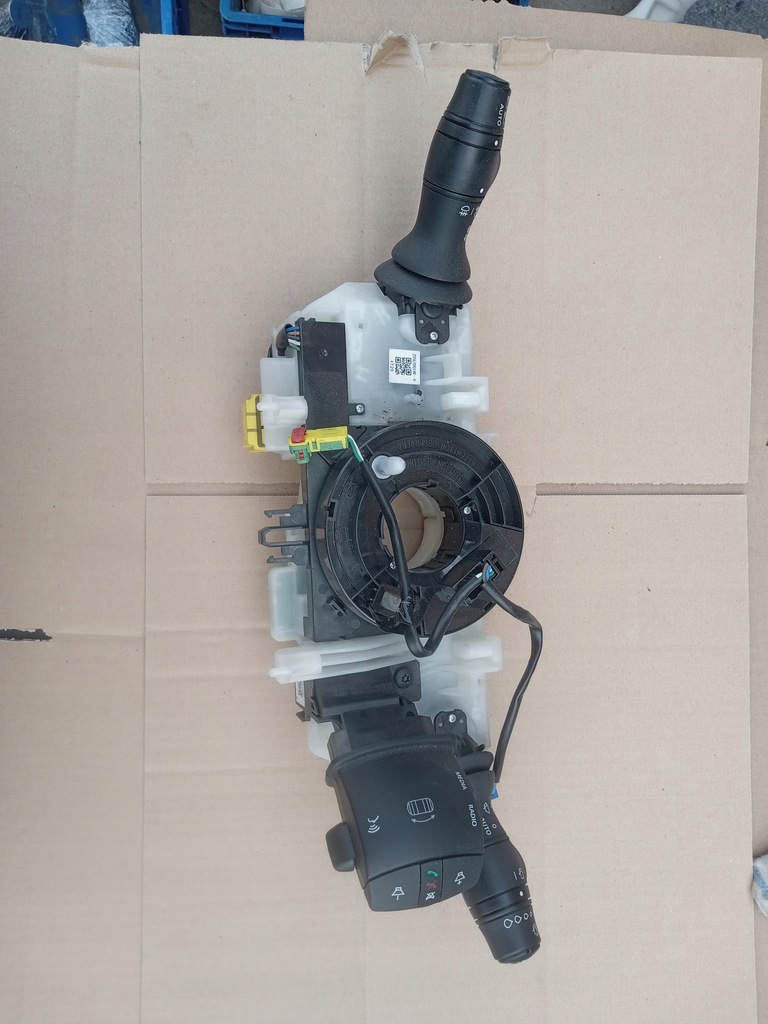 фото №1, Переключатель комбинированный renault megane iii