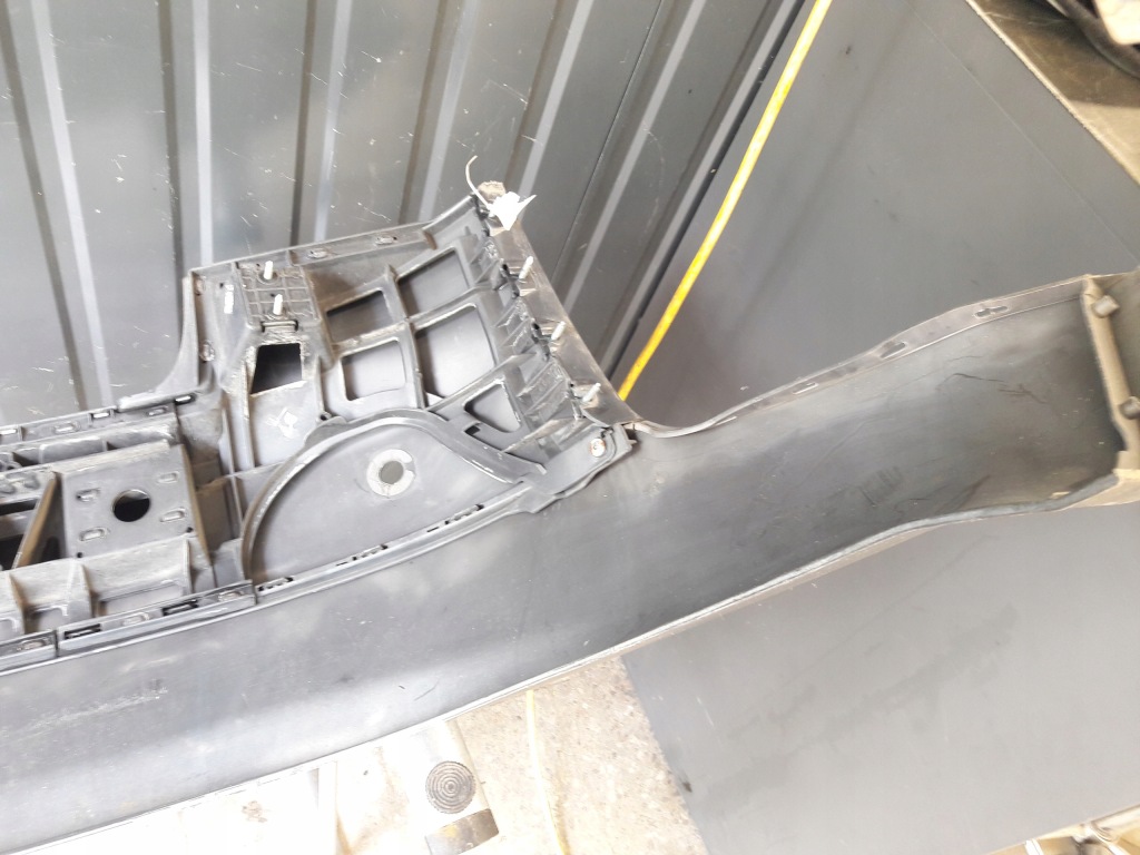 фото №12, 8e5807521b бампер задня audi a4 b6 szary хром