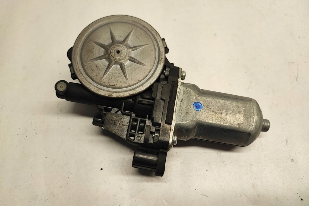 фото №8, Механизм доводчик крышки багажника dodge durango wd a9561313a 3.6l