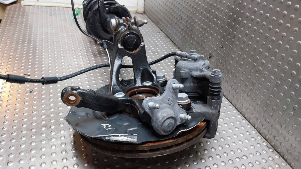 фото №5, Поворотный кулак амортизатор левый перед 5q0407255r vw golf vii a3 8v t-roc leon 5f