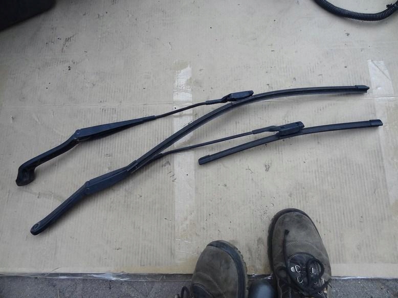 фото №1, Важіль важелі двірник перед ford kuga mk1 комплект