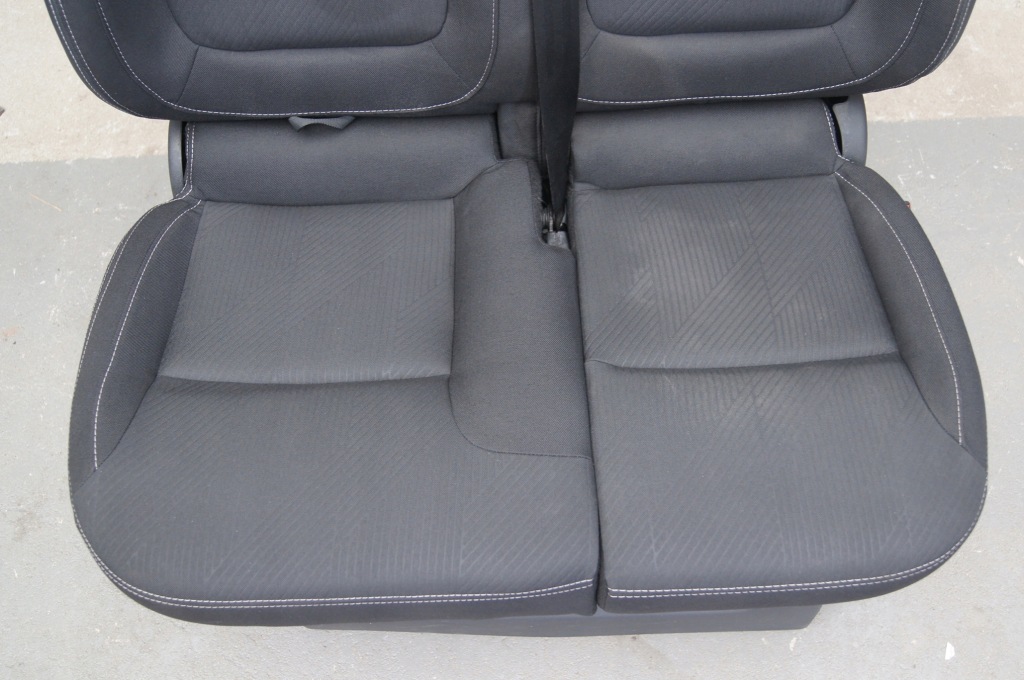 Renault trafic 3 сидіння пасажира правий в Україні