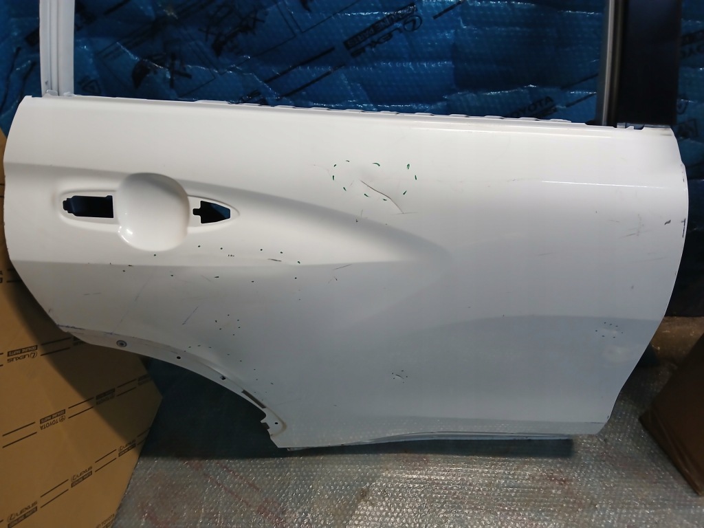 фото №3, Дверь правое задние toyota corolla cross