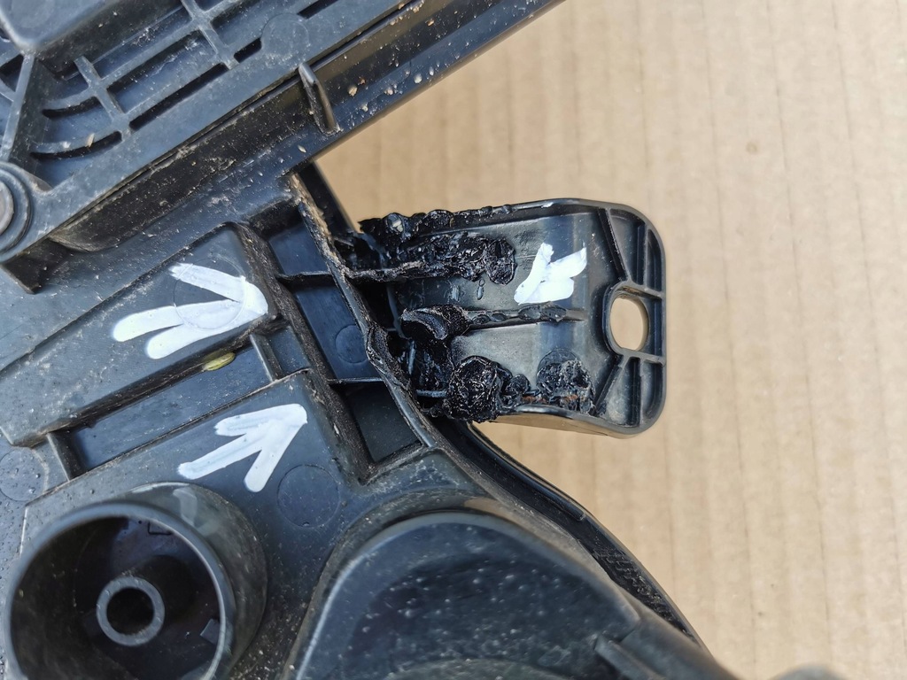 фото №11, Renault captur i lift 17- протитуманна фара led drl правий перед 266007846r