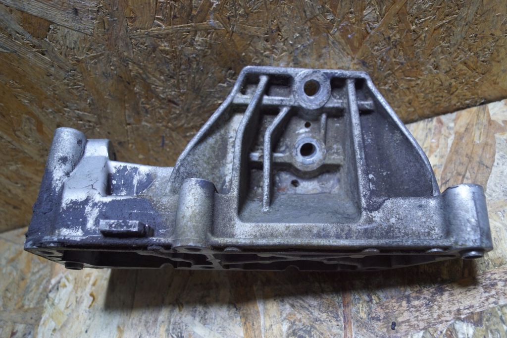 фото №5, Кронштейн двигателя iveco daily 14- 2.3 5801730026