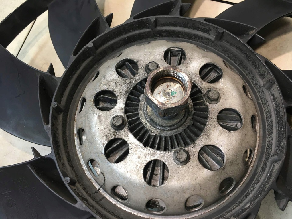 фото №11, Вентилятор радіатора discovery iii 2.7 td pgg50027