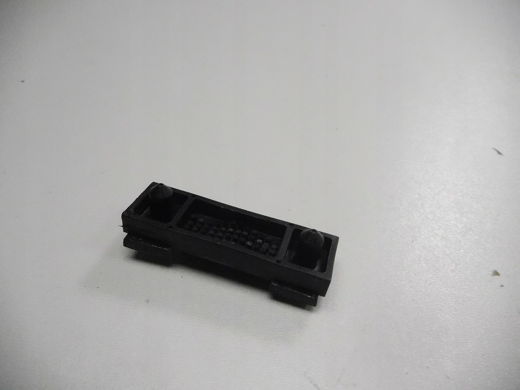 фото №6, Молдинг скло передньої renault safrane 7705099082