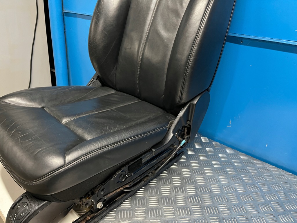 Mercedes gl ml x164 правый сиденье пассажира nappa с Разборки