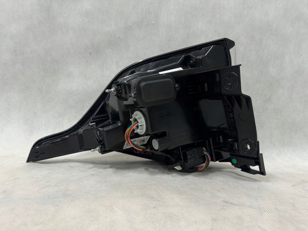 фото №3, Kia sportage v gt line 21- лампа задняя правая full led