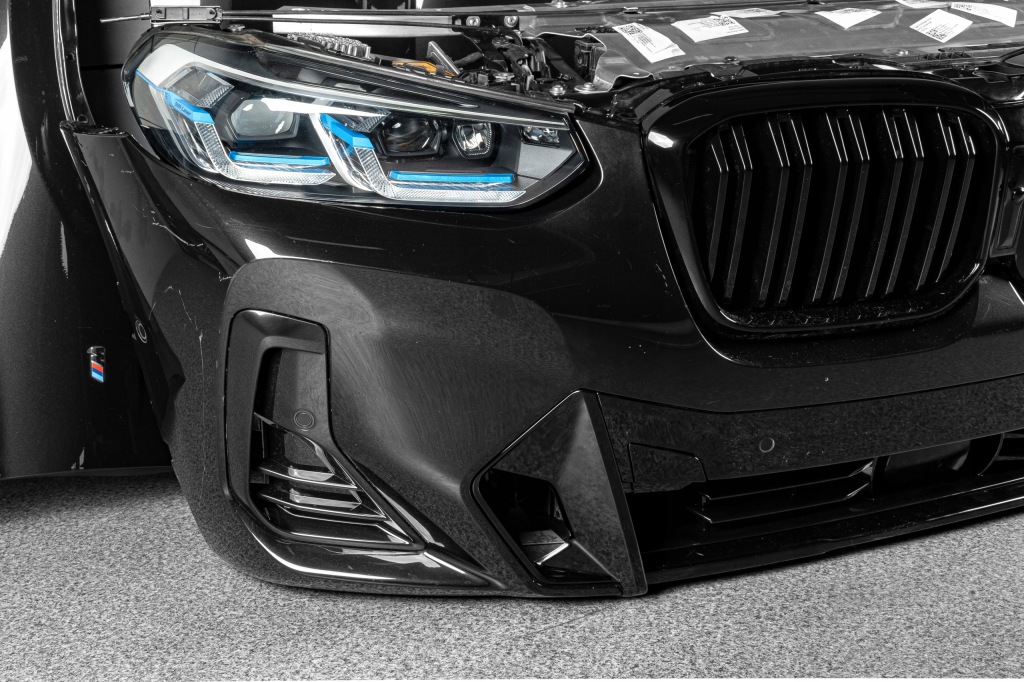 Bmw x3 g01 x4 g02 lci рестайлинг  капот ремень радиатор бампер перед фары laser с Разборки