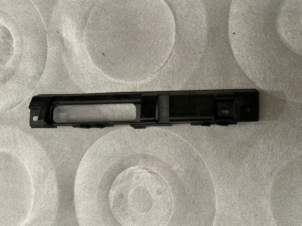 фото №1, ! audi r8 420 напрямна кронштейн поріг лівий 420853923 !