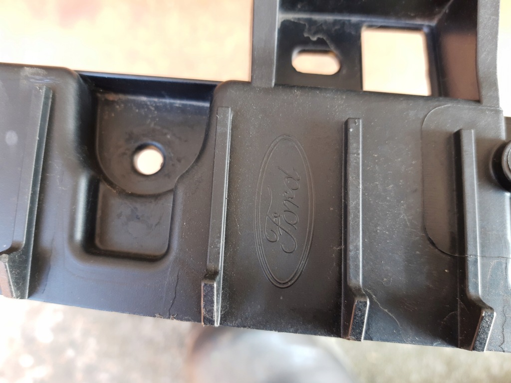 Купити Ford оригінальний номер jr3b-8b041-a підсилювач ремінь