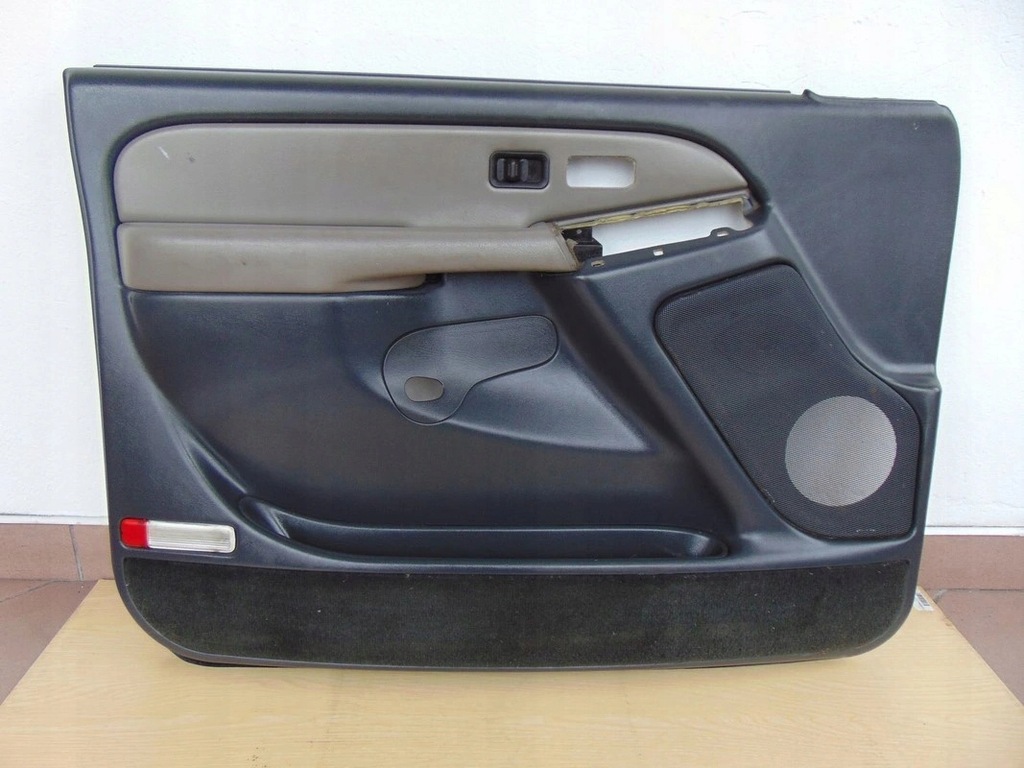 фото №1, Обивка обшивка дверь левая перед chevrolet tahoe