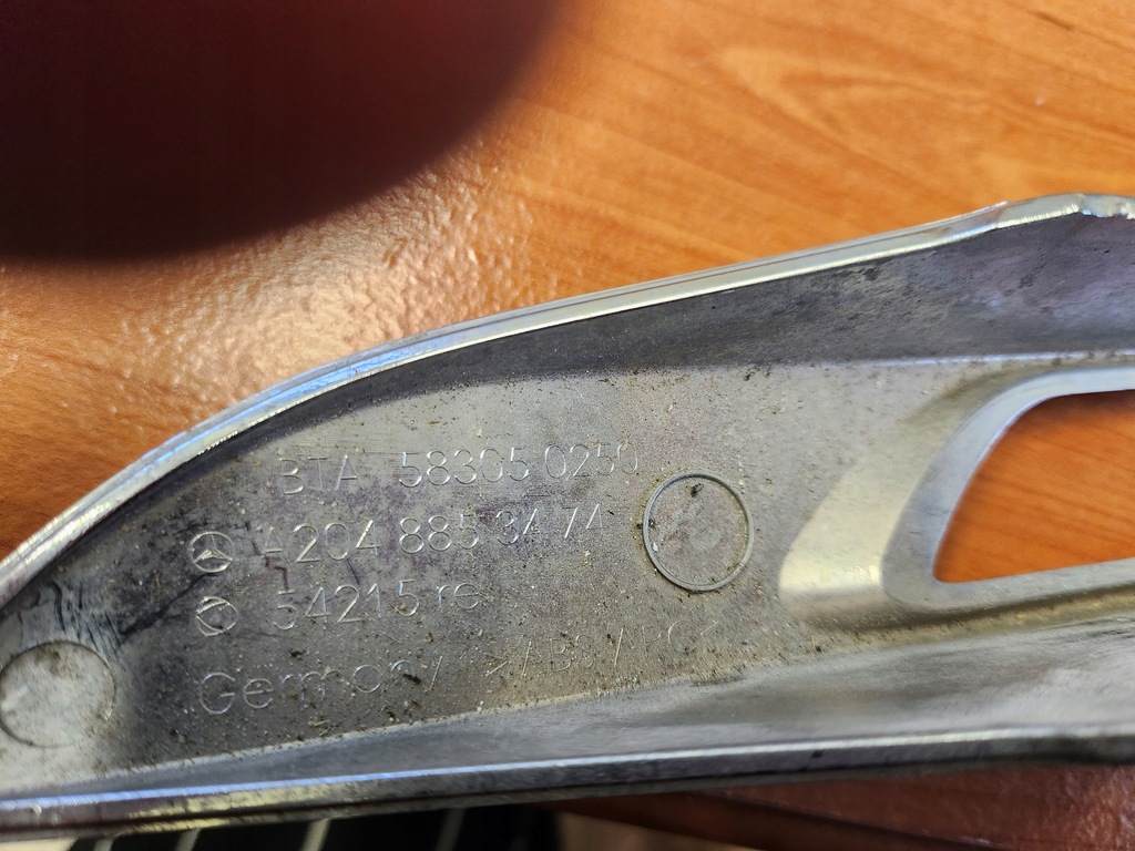 фото №6, Молдинг бампера правая mercedes glk 204 a2048853474