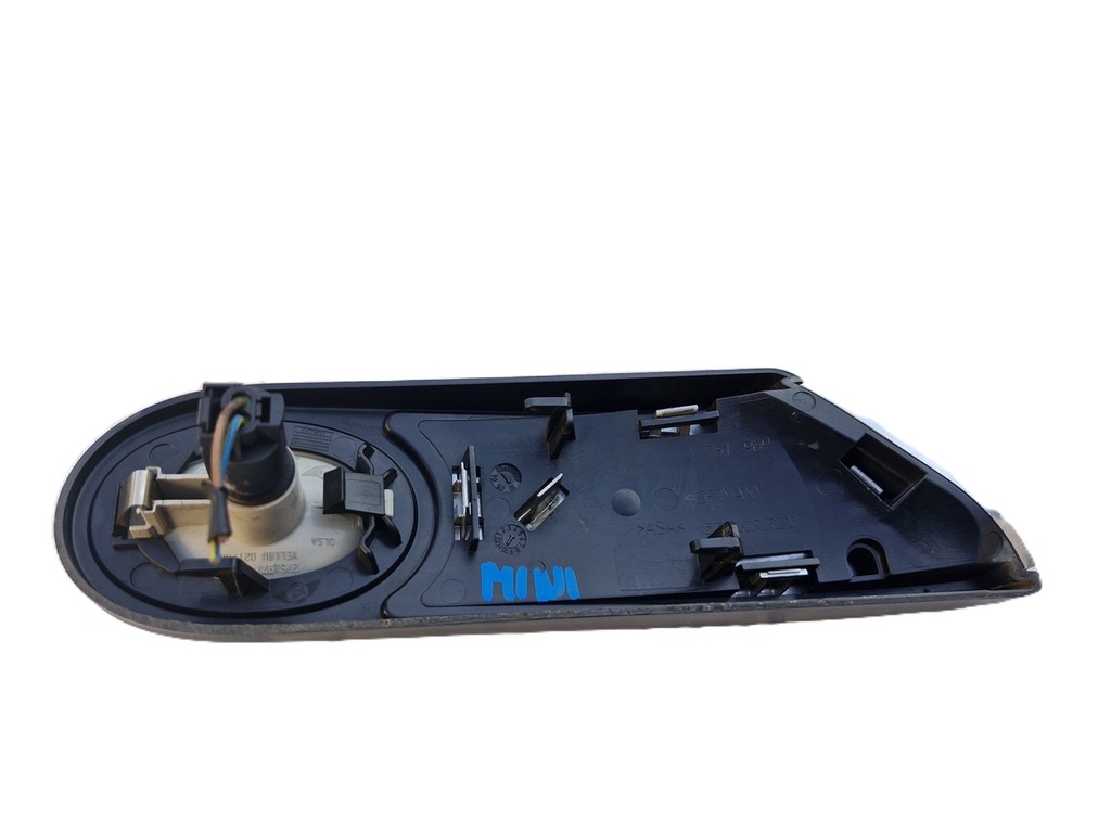 фото №2, Mini cooper s r55 r56 r57 поворотник молдинг левая крыла 2751969