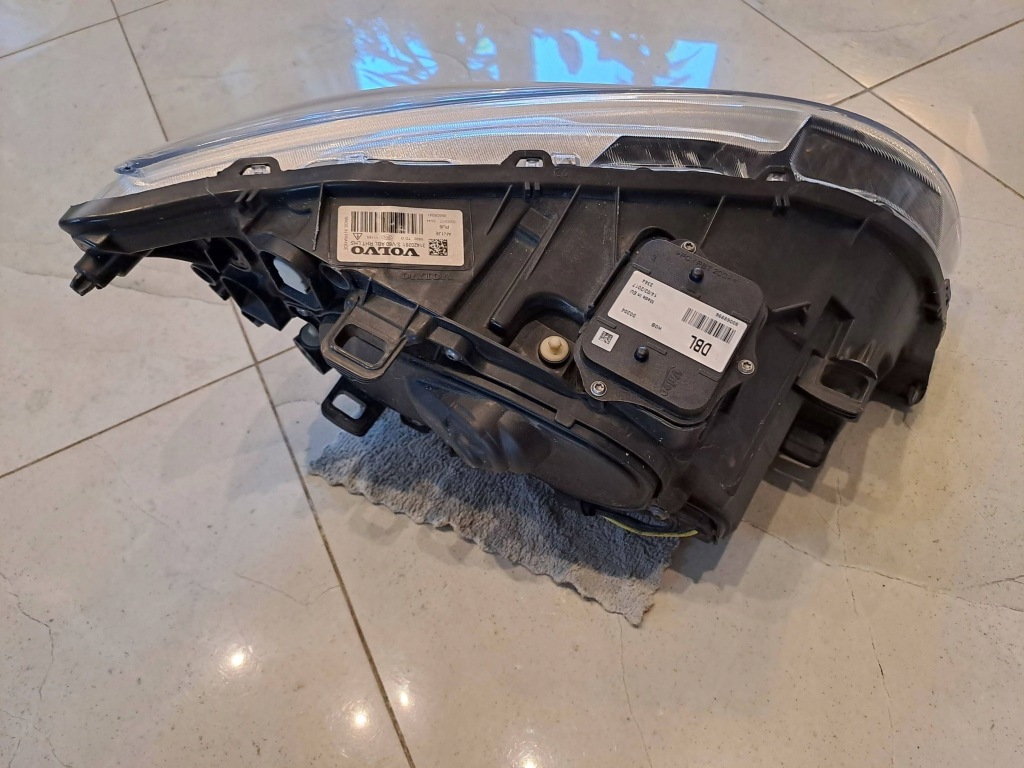 фото №4, Volvo v60 лампа ліва перед lift