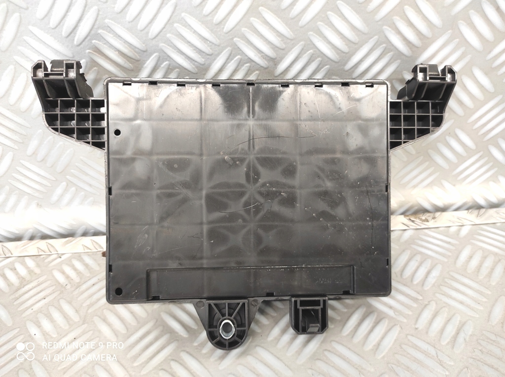 фото №8, Коробка предохранителей opel оригинальный номер 13368652