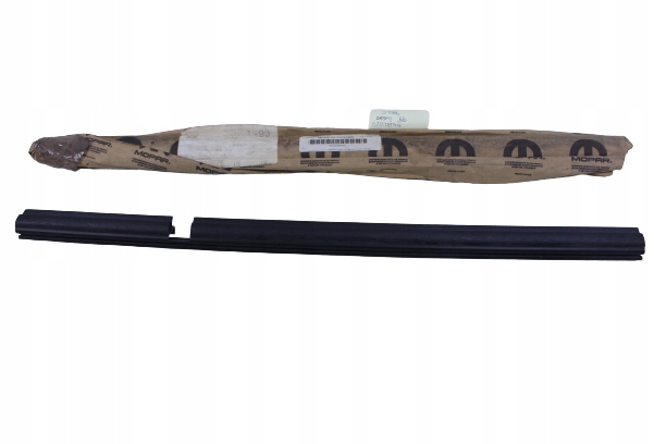 фото №7, Прокладка двері правий перед jeep grand cherokee