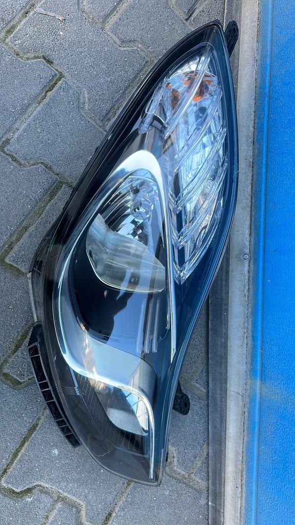 фото №1, Hyundai ix20 2011- лампа правая передняя перед