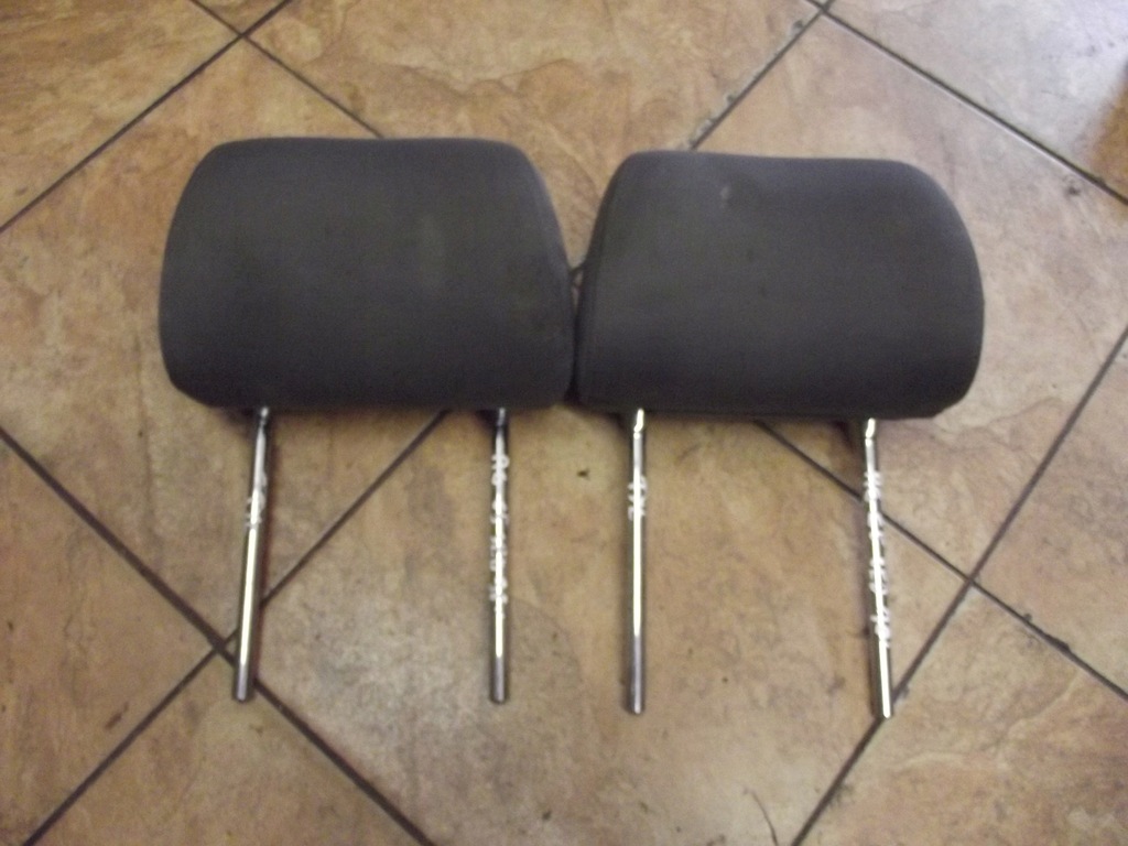 фото №1, Audi a6 c5 2.4b 98' sed підголівник задня