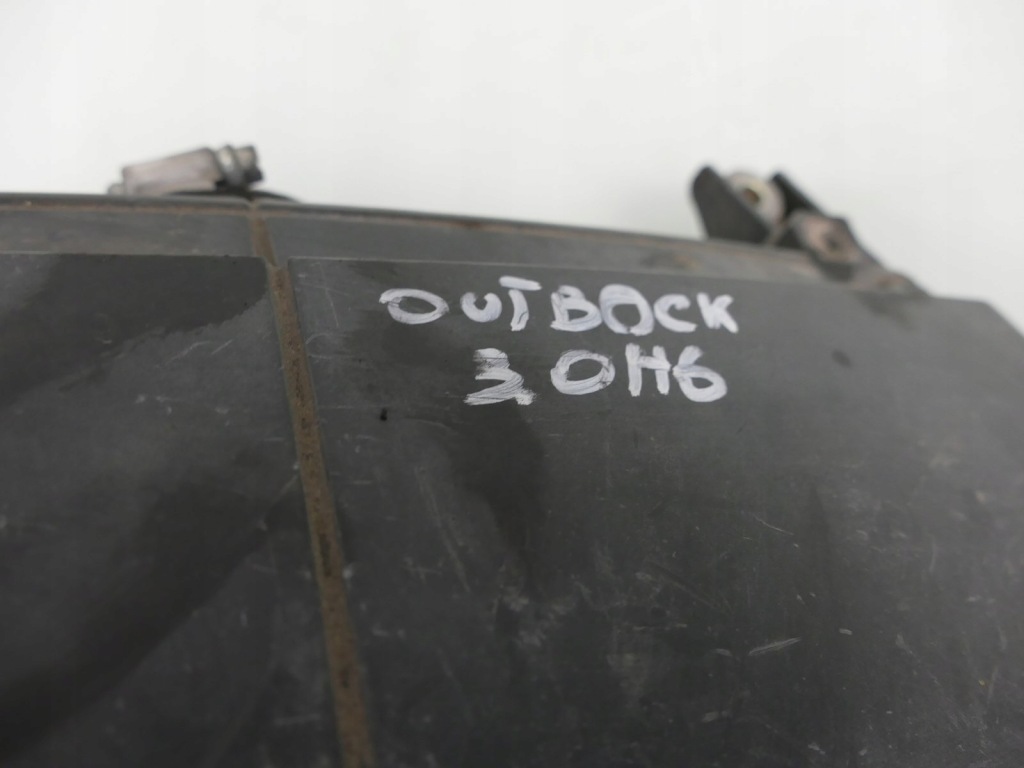 фото №8, Subaru outback 3.0 h6 корпус фильтра воздуха