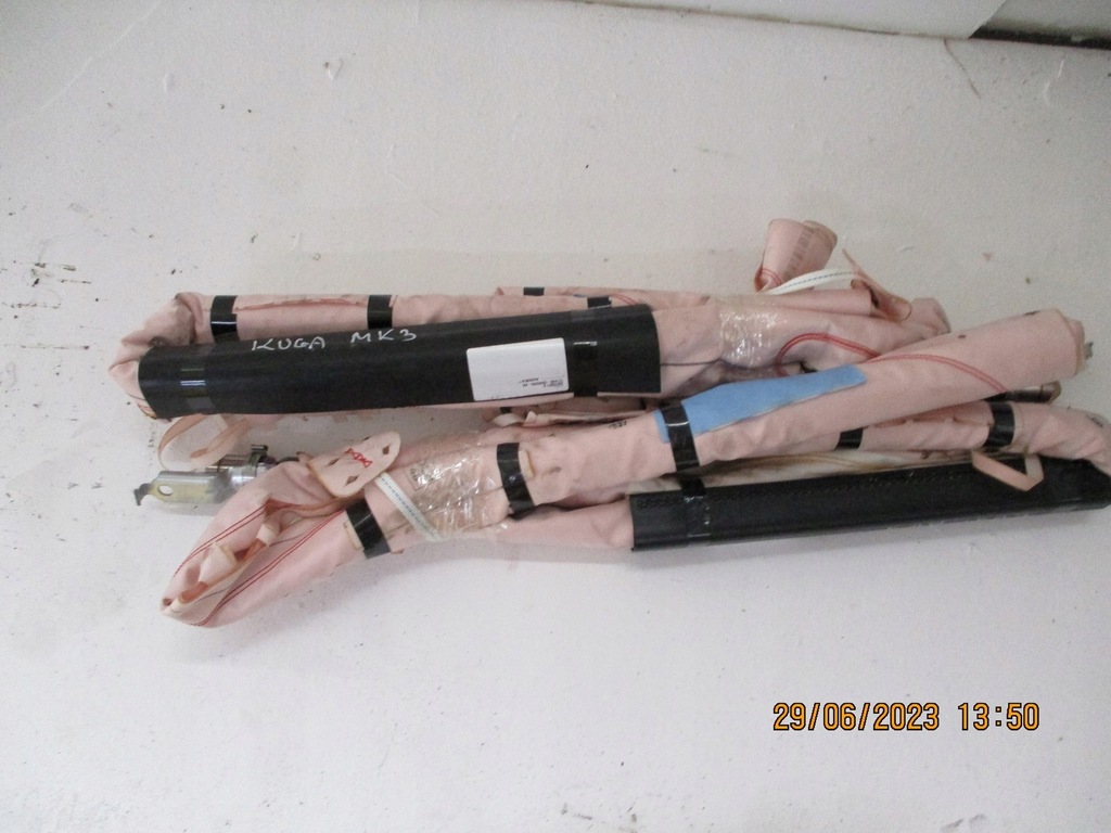 фото №1, Шторка безопасности шторки безопасности ford kuga mk3