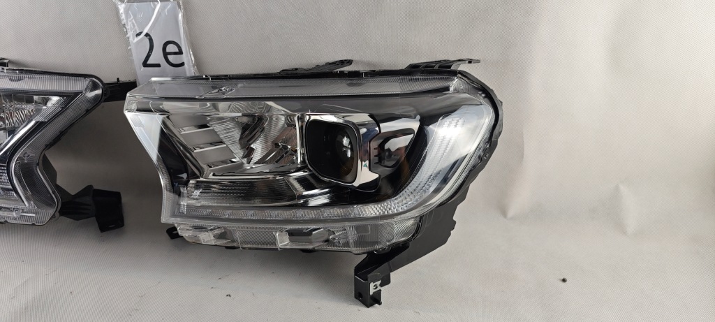 Ford ranger full led лівий правий фара фара ліва правий Недорого
