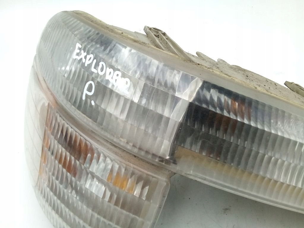 фото №4, Ford explorer ii 2 поворотник правый