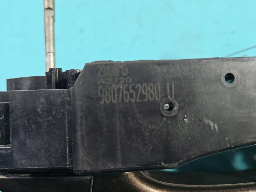 фото №8, Ручка перед левая наружная peugeot 301 9807652980u